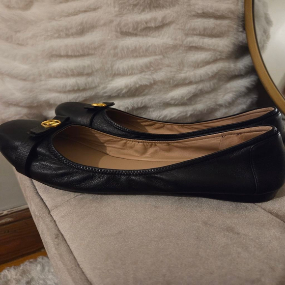 Women's Cole Haan Black Ballet Flats with Gold Hardware Size 10 - Picture 8 of 9